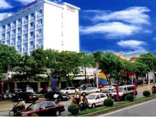 Huu Nghi Hotel 荣市 外观 照片